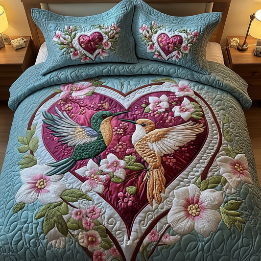 Hummingbird Love 3-Piece Quilted Bedding Set GFTOTP2693